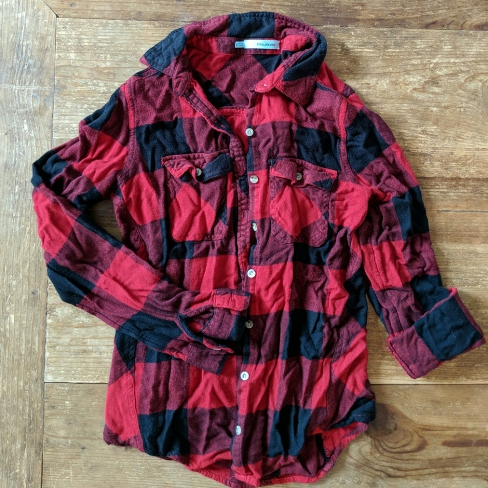 EUC red and black plaid shirt